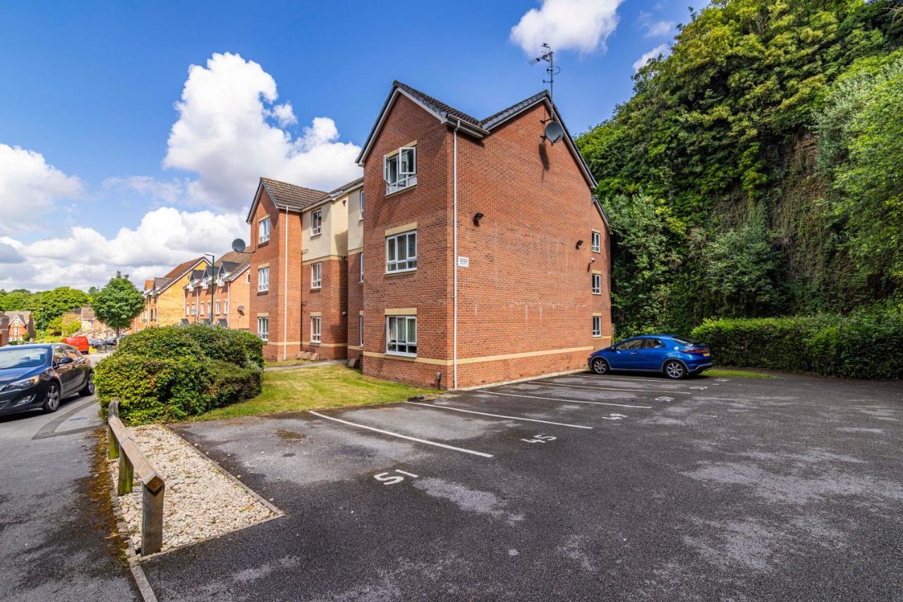 Fantastic Apartment, Short Distance From City Centre, Free Parking Nottingham Buitenkant foto